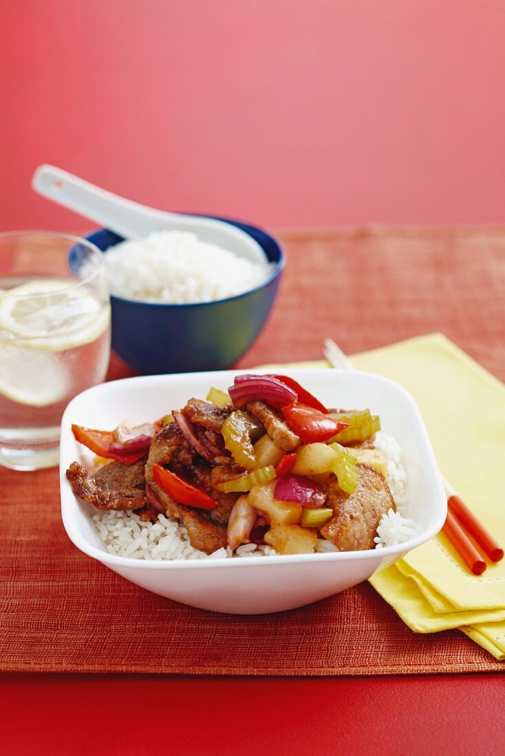 Sweet and sour pork with rice (China)