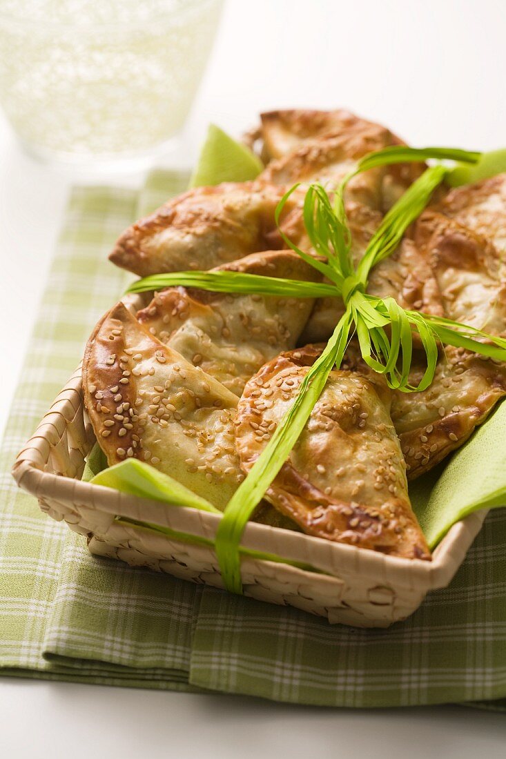 Panzerotti con la zucchina (pastry parcels with creamy courgette filling, Italy)