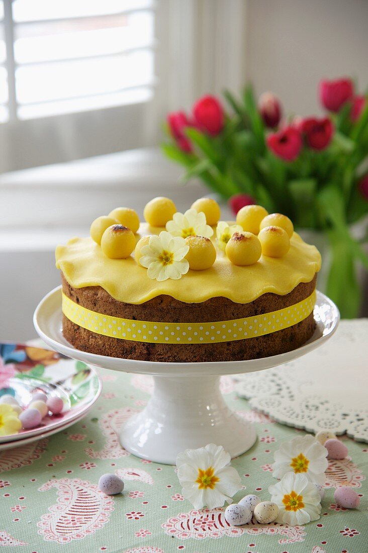 Simnel Cake (Easter cake, England)