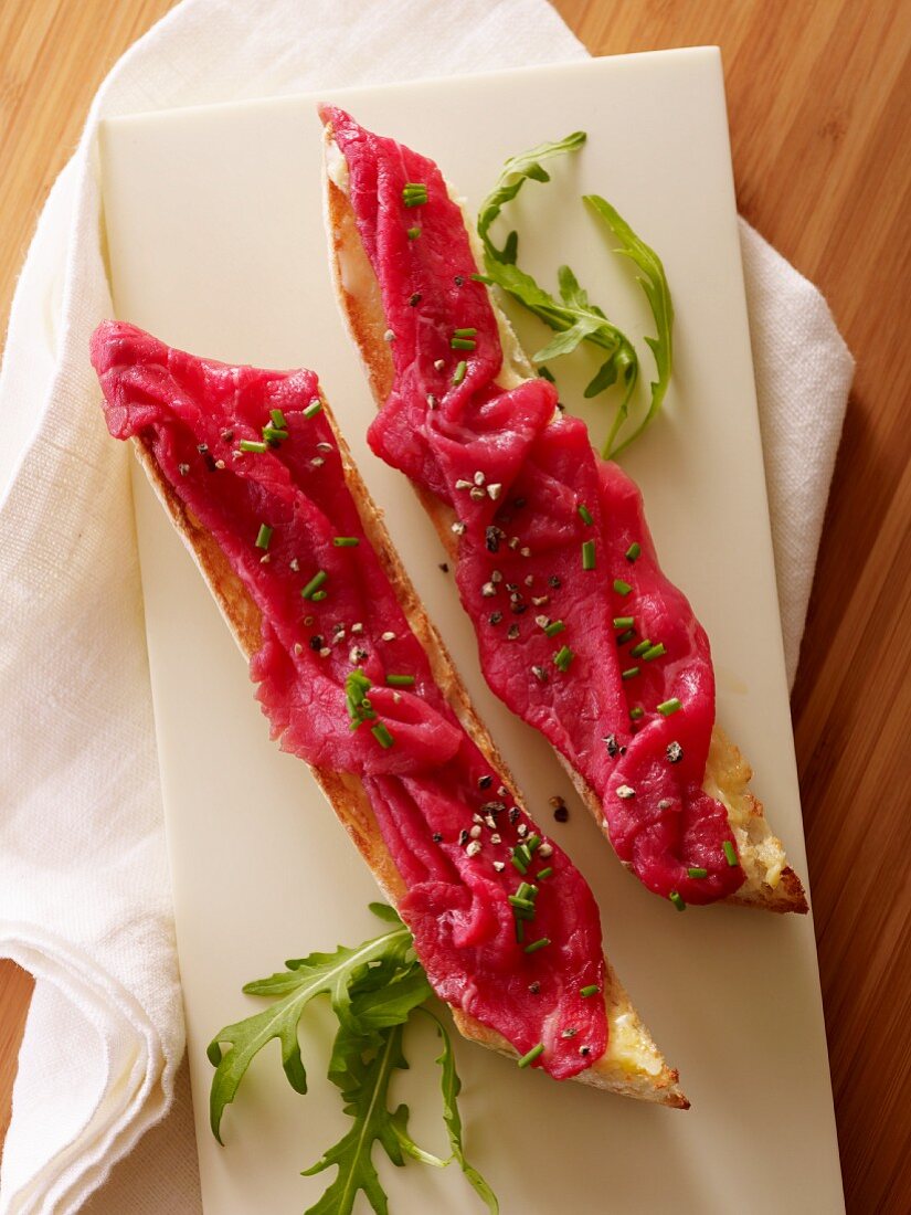 Beef carpaccio with lemon butter
