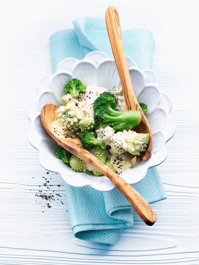 Brokkoli-Romanesco-Salat