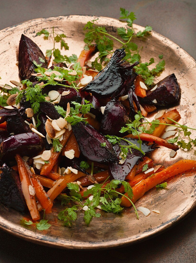 Beetroot salad with carrots and chervil