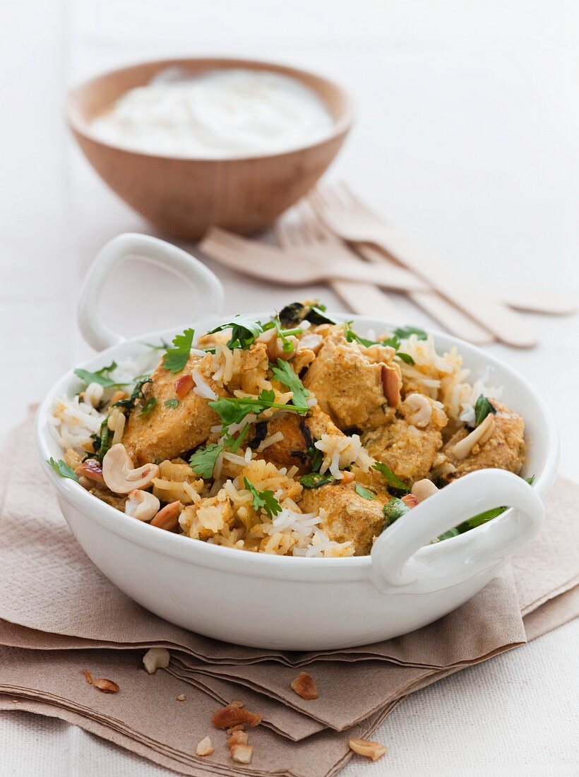 Chicken curry with rice and nuts