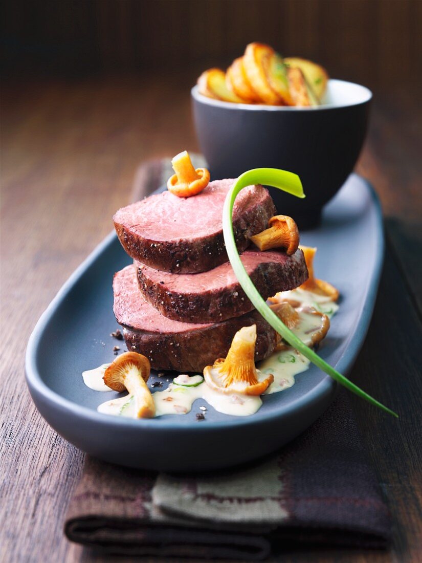 Fillet of beef with chanterelles
