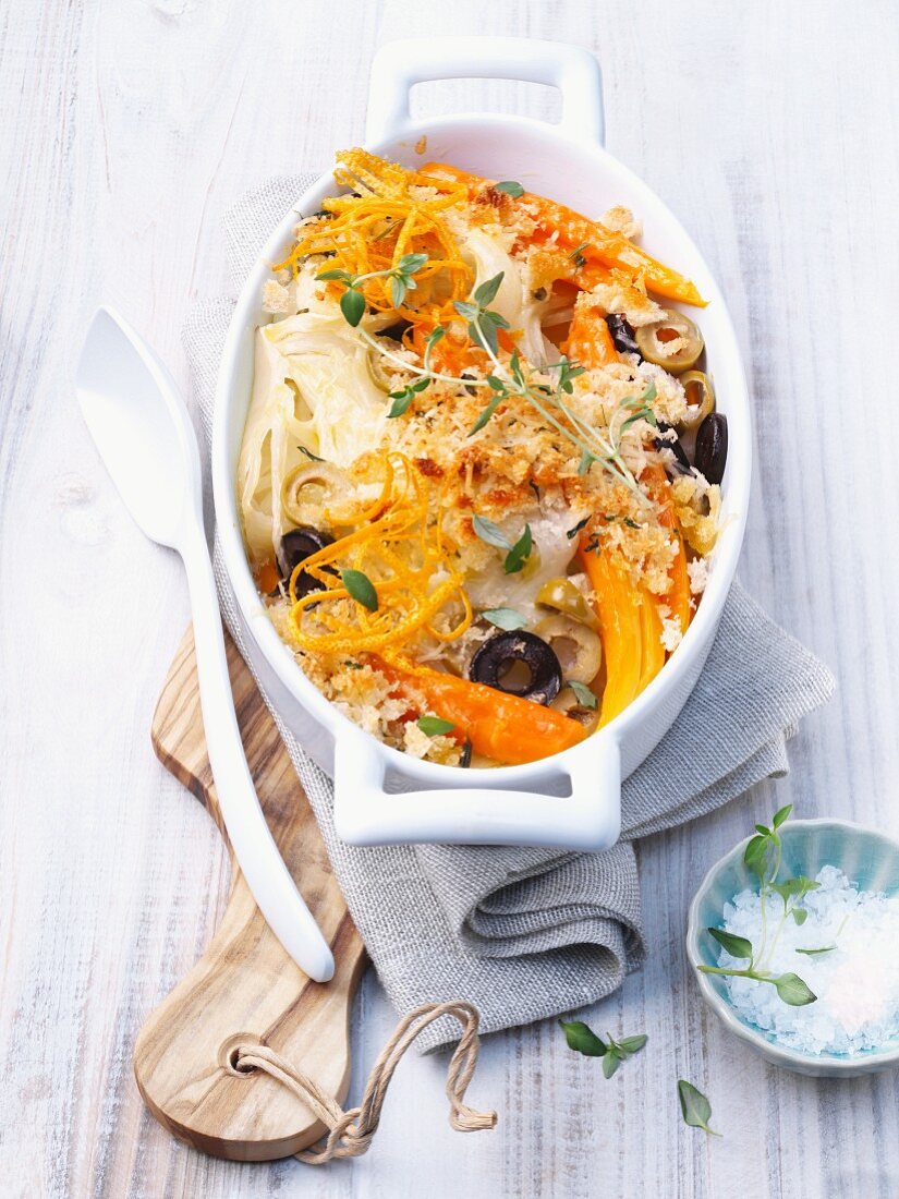 Fennel and carrot bake with olives