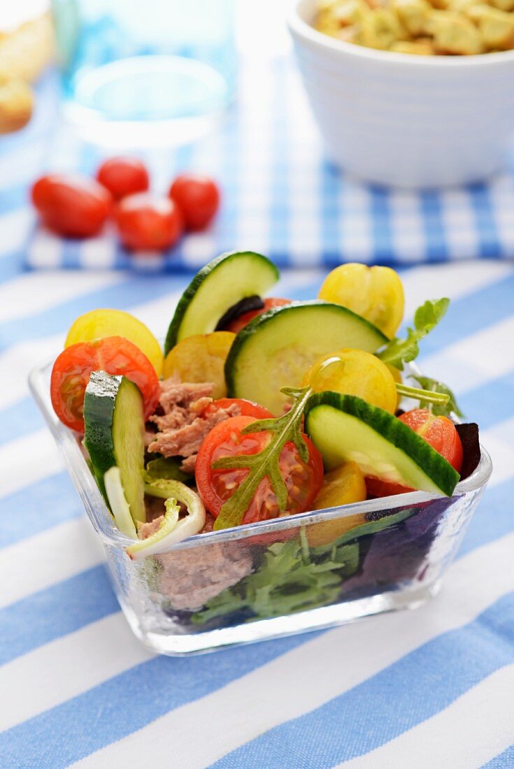 Cucumber and tomato salad with tuna