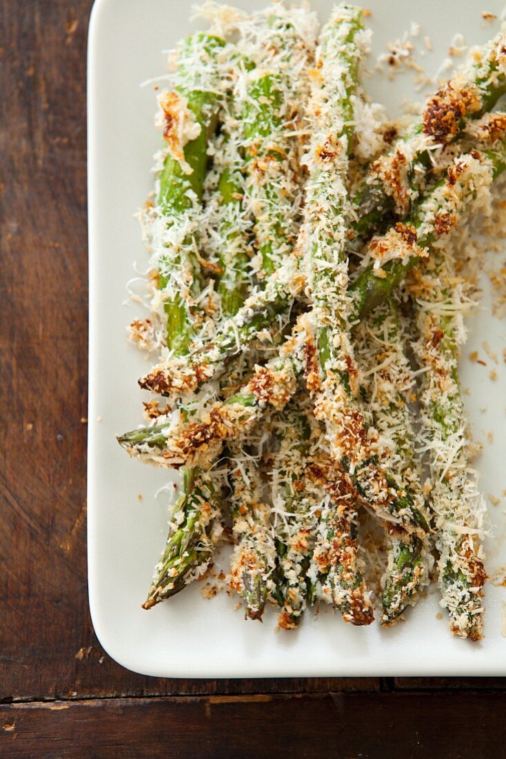 Baked Parmesan Crusted Asparagus Spears