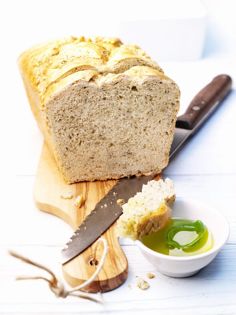 Kastenweissbrot mit Kräutern