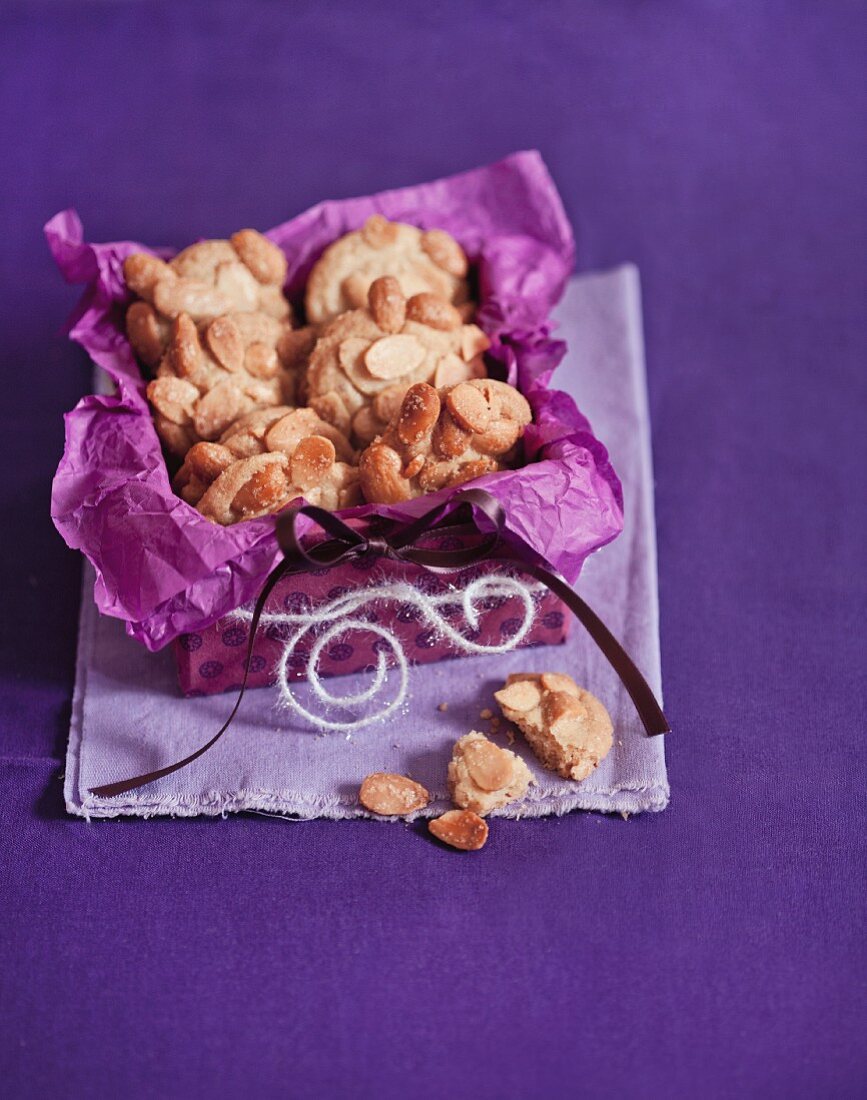 Cookies with roasted peanuts for gifting
