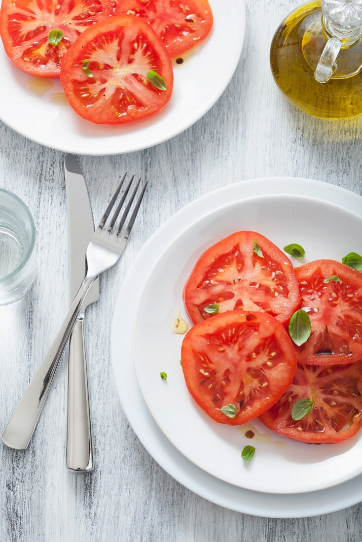 Tomatensalat mit Olivenöl