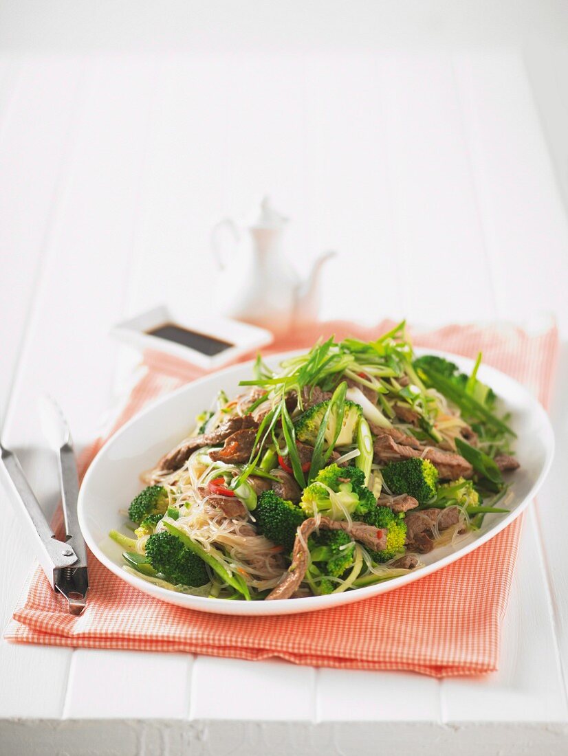 Beef salad with broccoli and cellophane noodles (Asia)