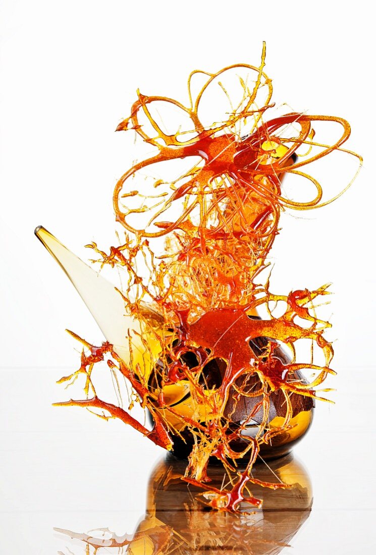 Flower-like spun caramel in a vase