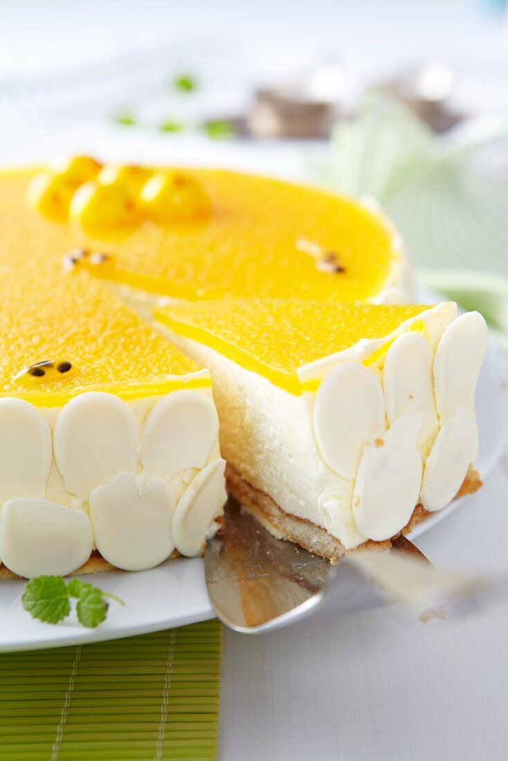 Passion fruit cake