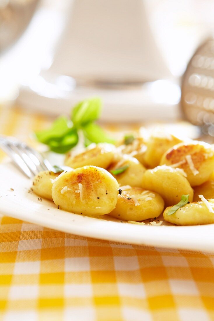 Gnocchi with basil and parmesan