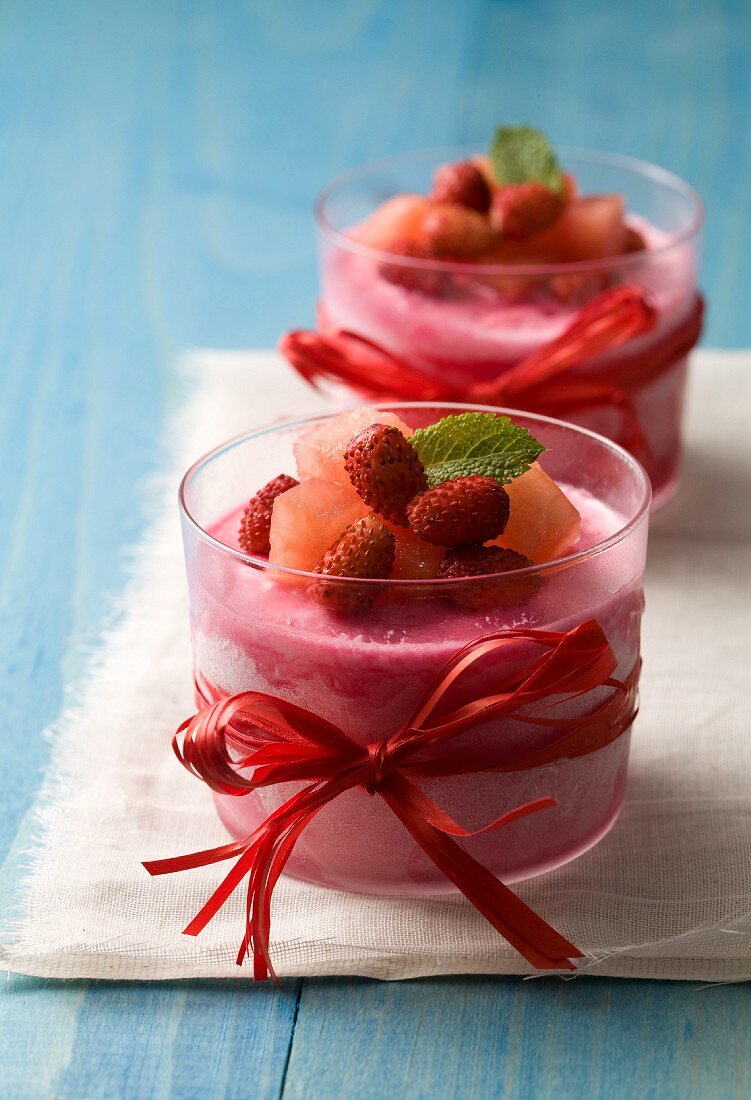 Strawberry mousse with wild strawberries and watermelon