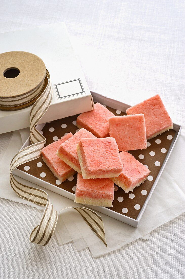 Coconut slices as a gift
