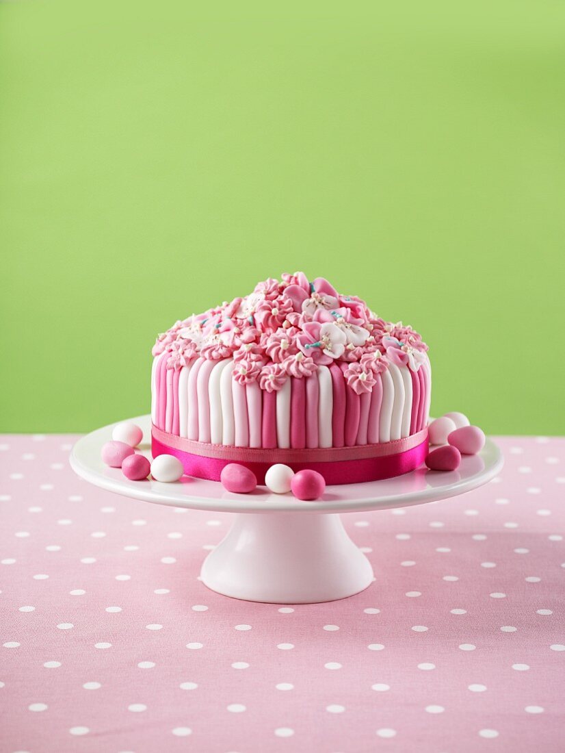 Pink and white layer cake for Easter