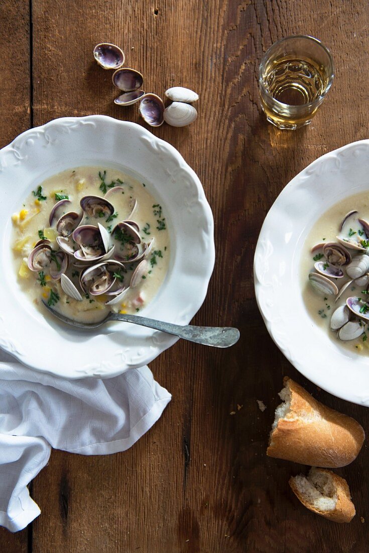 Clam Chowder in zwei Tellern