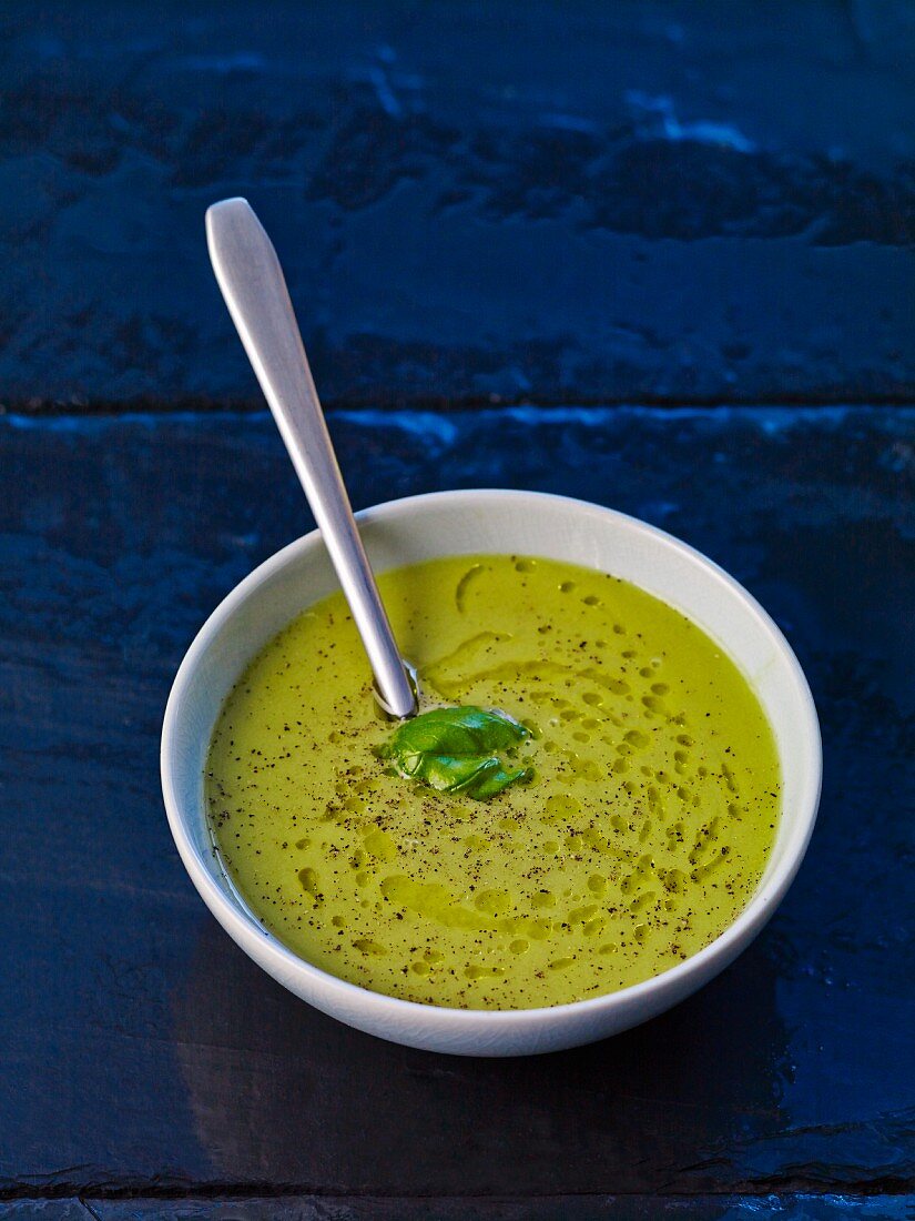 Green tomato gazpacho