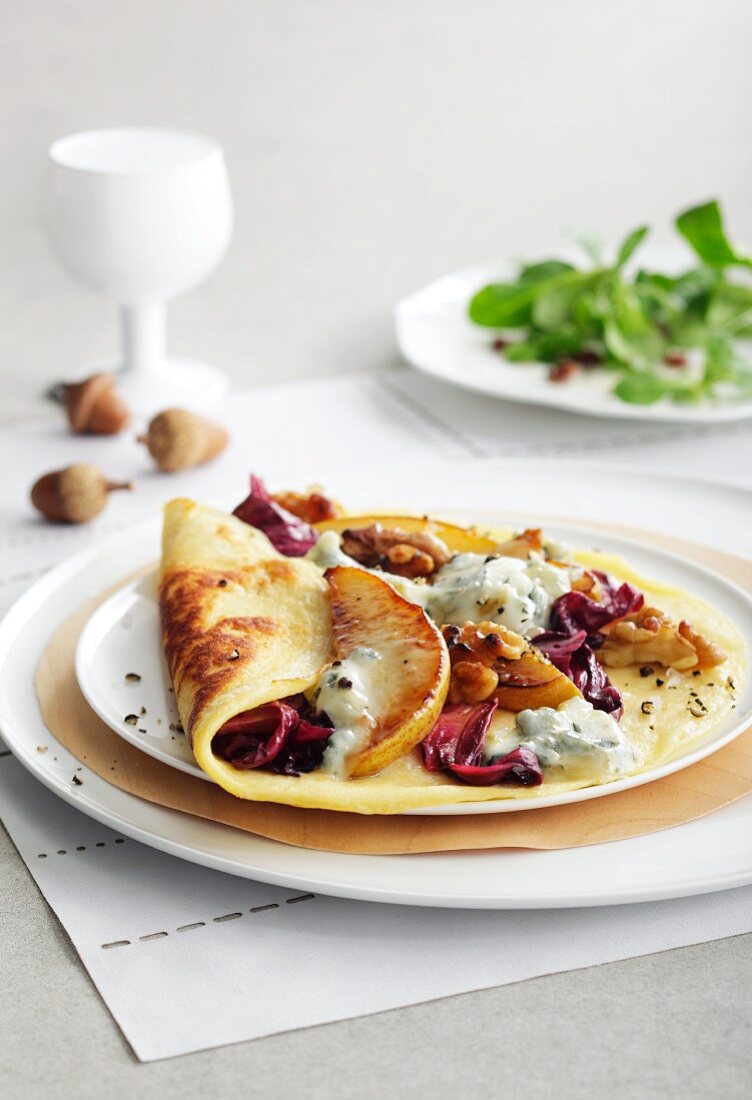 Crepes with Gorgonzola, pears, radicchio and walnuts