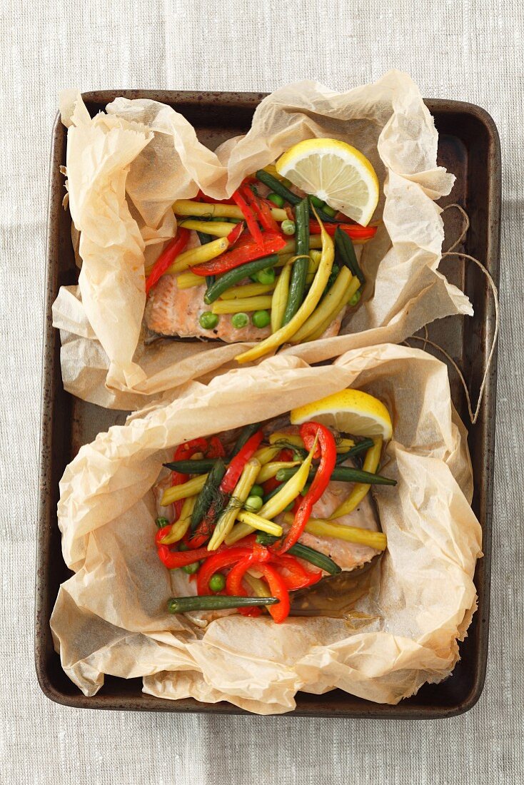 Baked fillet of trout with vegetables