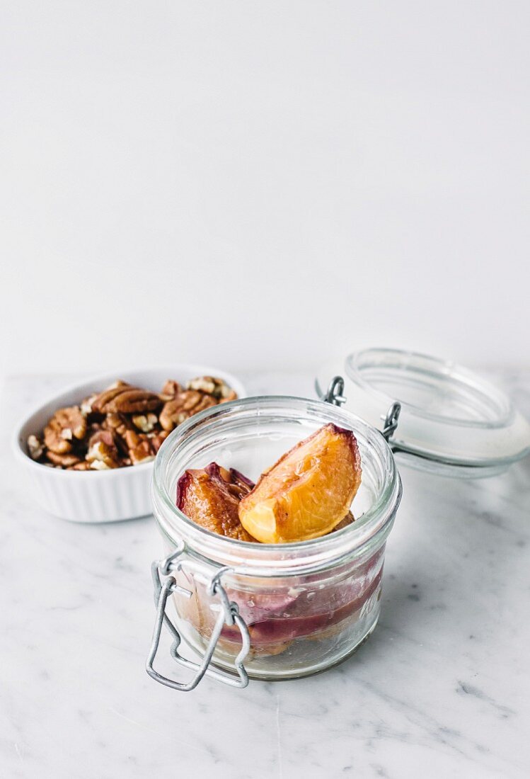 Fried peaches and pecan nuts