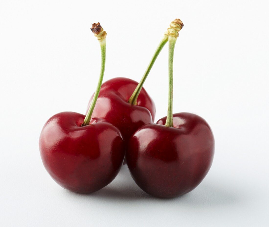 Three cherries (close-up)
