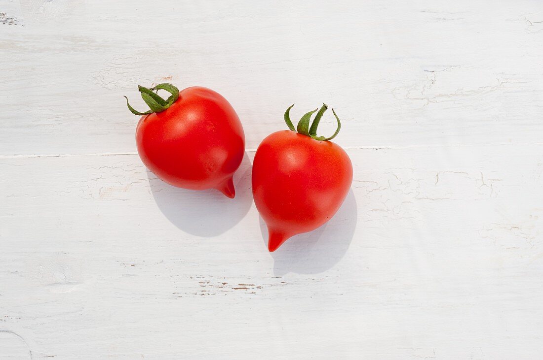 Tomatoes of the variety 'Tarasenko'