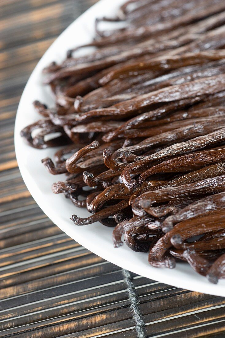 Vanilla pods on a plate
