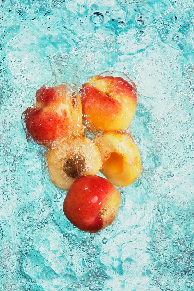 Apricots in water