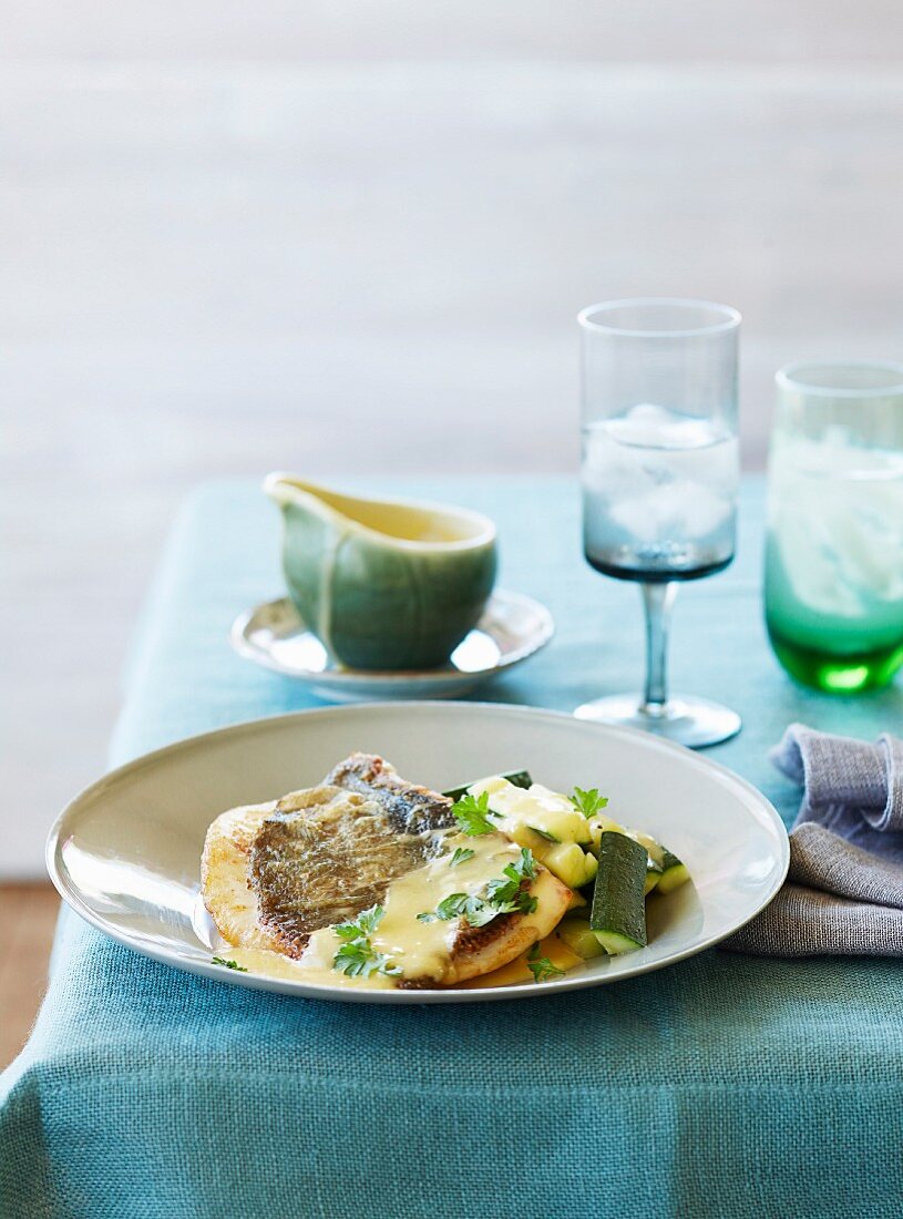 Fischfilet mit Zitronenbuttersauce