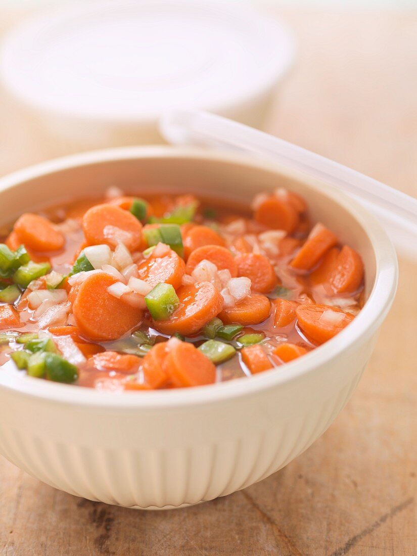 Copper Pennies (carrot salad with onions and peppers, USA)