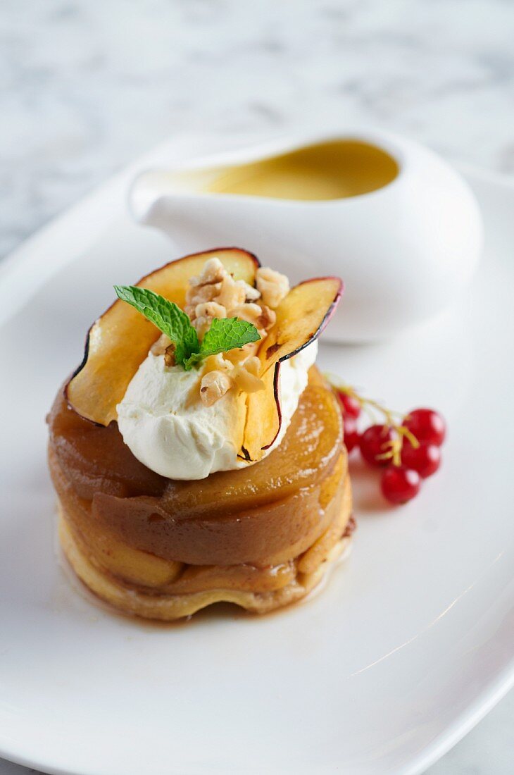 Apple timbale with maple syrup