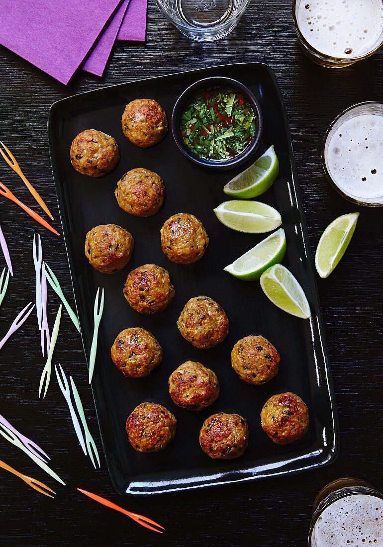Meatballs with lime and a chilli & coriander dip (Asia)