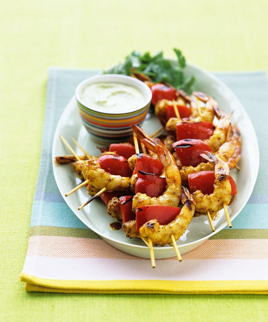 Garnelenspiesse mit Paprika & Dip (Karibik)