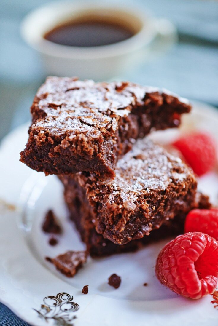 Brownies with raspberries