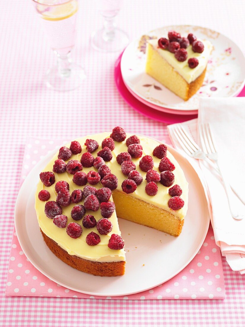 Mud cake with white chocolate and raspberries