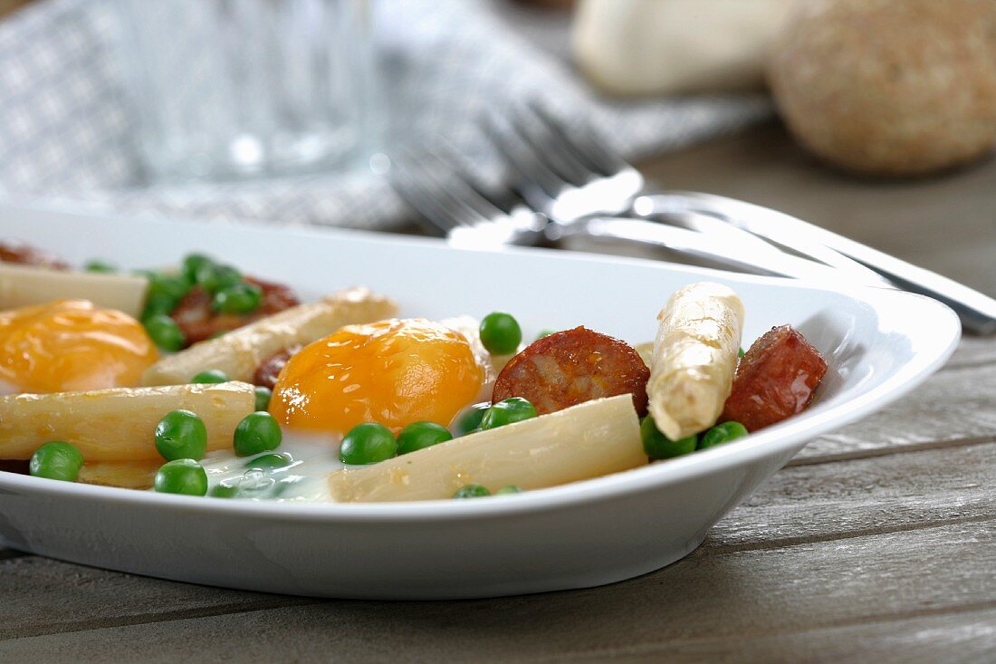 Eier mit Chorizo & Gemüse aus der Pfanne (Andalusien)