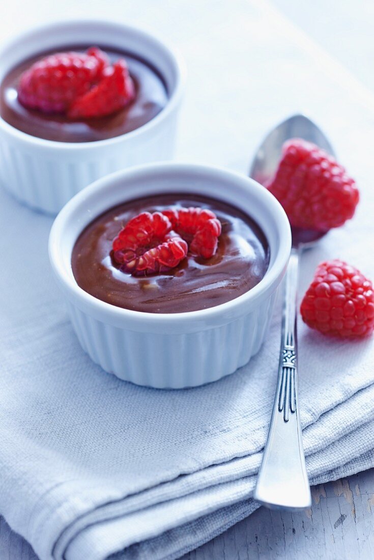 Chocolate cream with raspberries