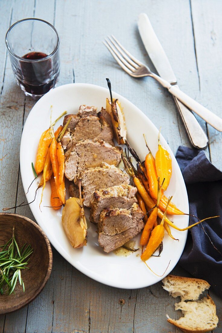 Pork fillet with cider and carrots