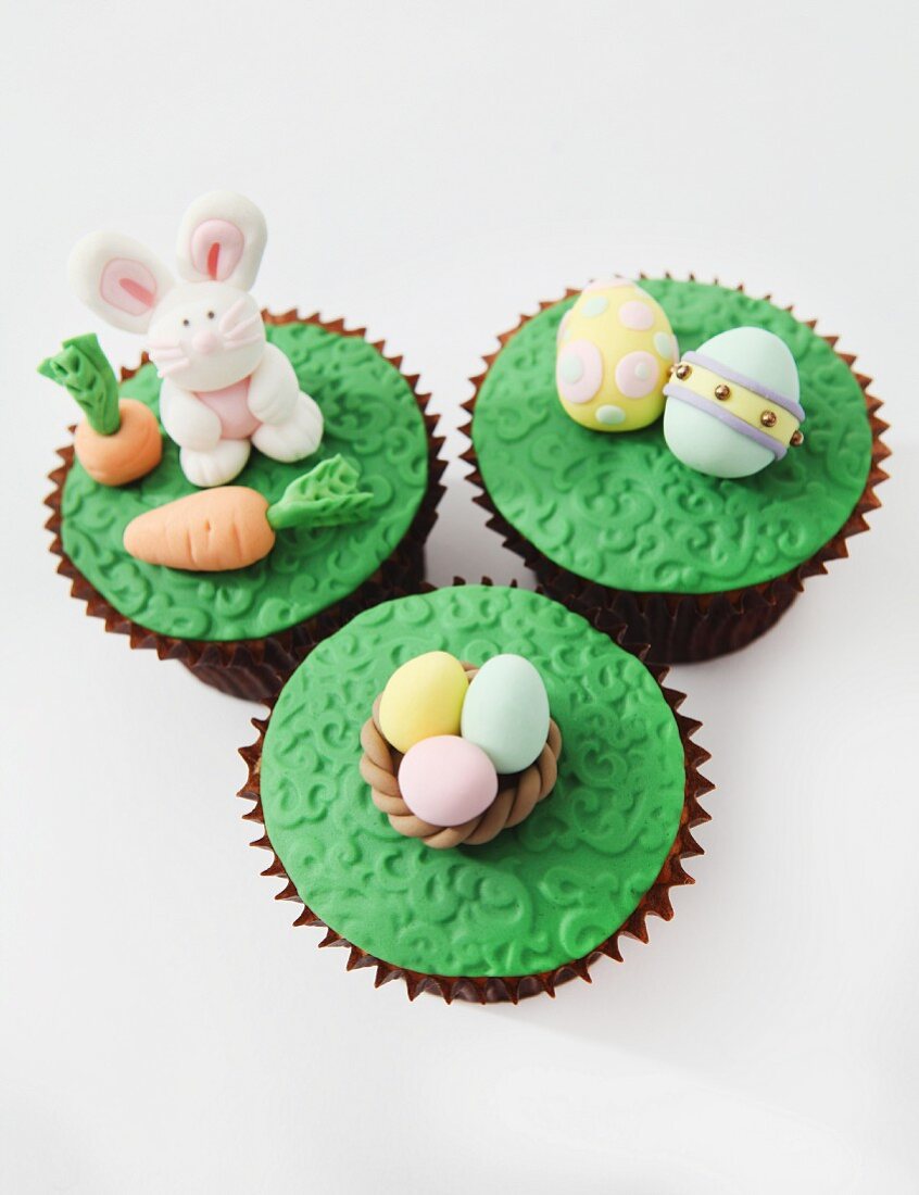 Easter cupcakes with decorations made from fondant icing