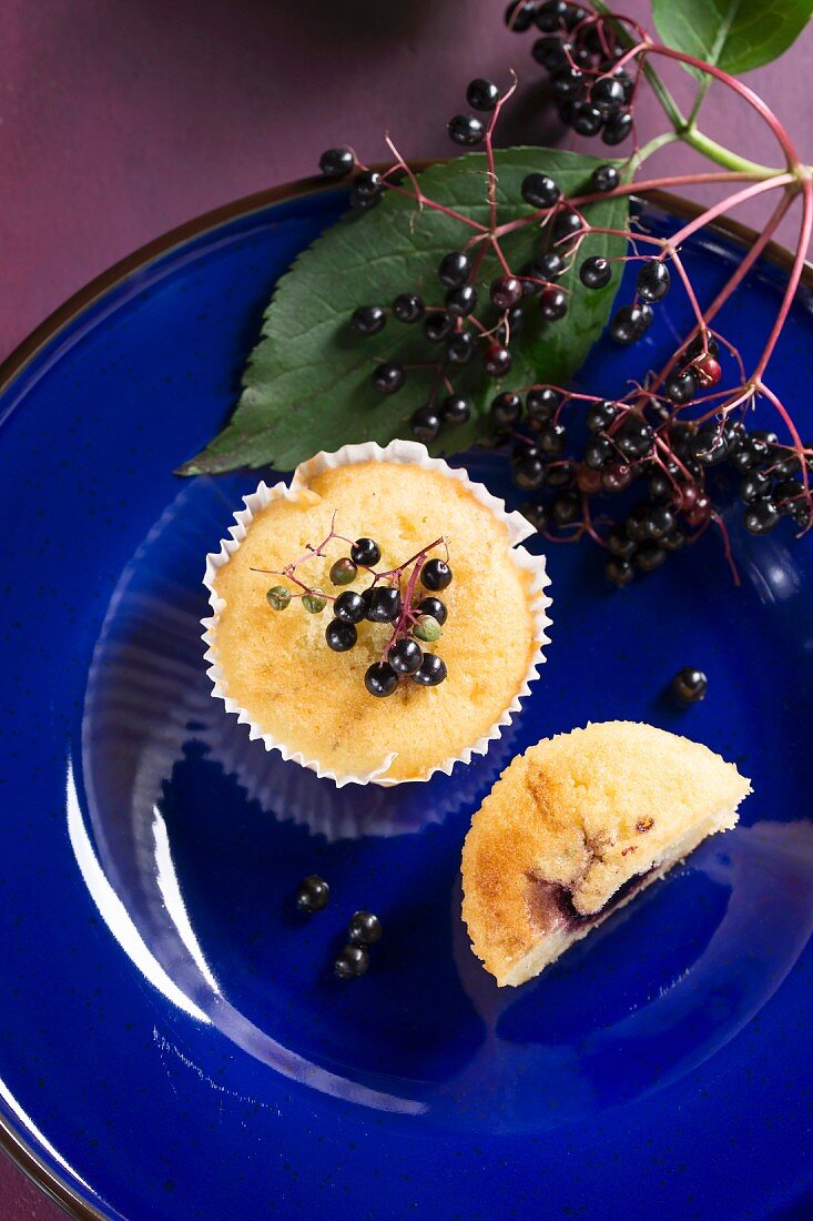 Muffins filled with elderberry jam