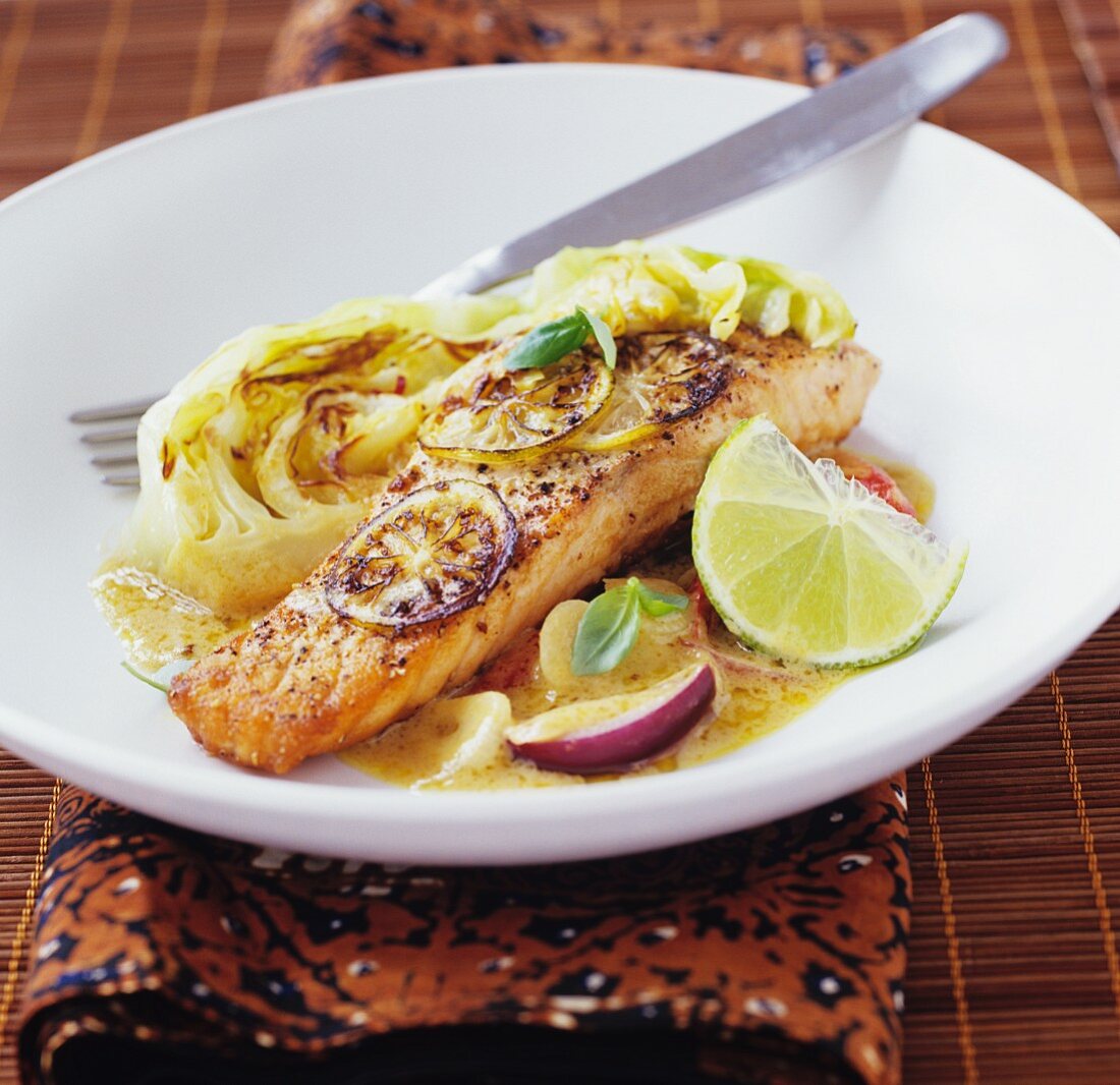 Salmon fillet with limes