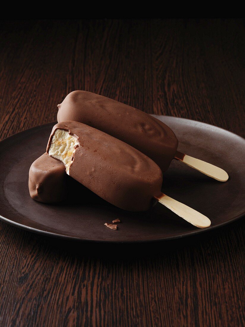 Home made chocolate ice creams with salted caramel