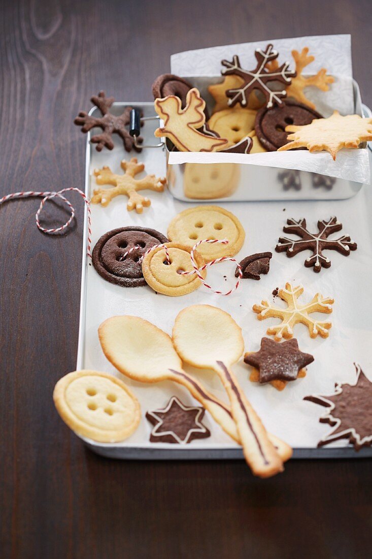 Kekse und Hippenlöffel zu Weihnachten