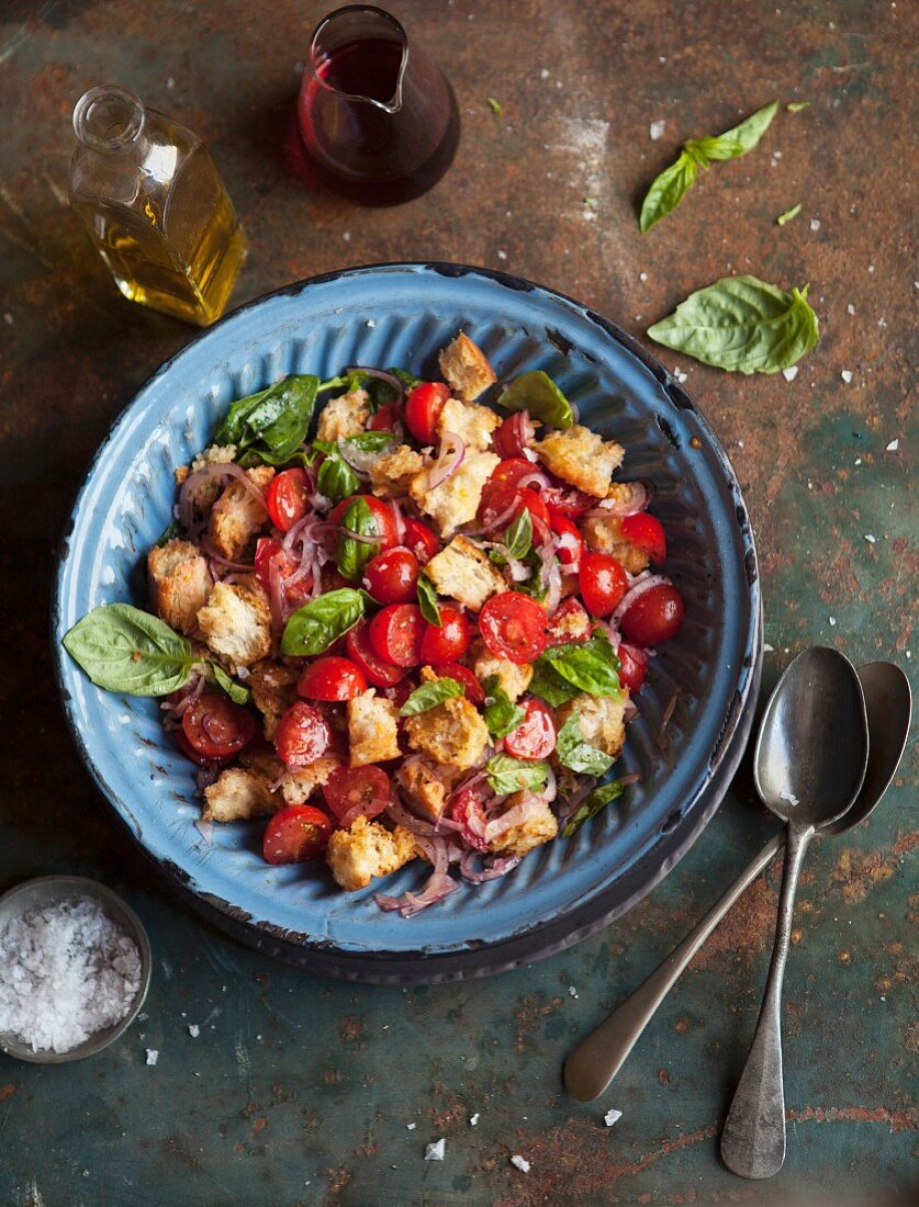 Panzanella (bread salad, Tuscany)