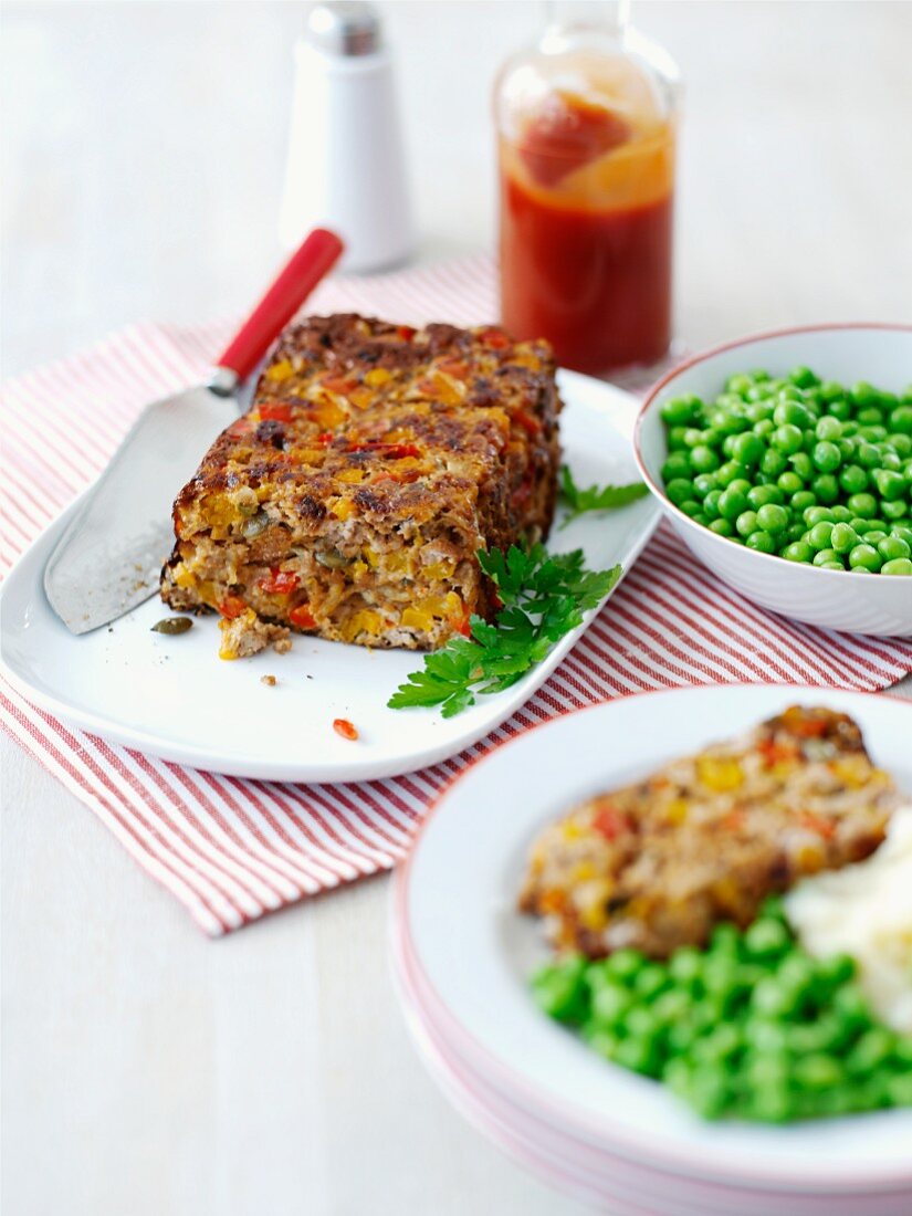 Turkey meatloaf with peas