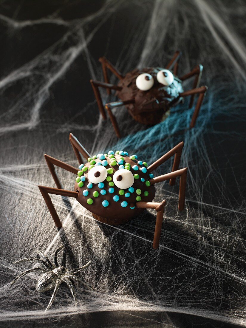Spinnenmuffins für Halloween