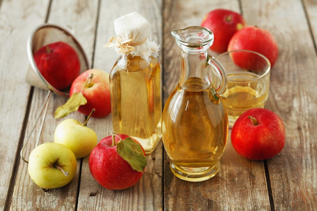 Cider vinegar and fresh apples