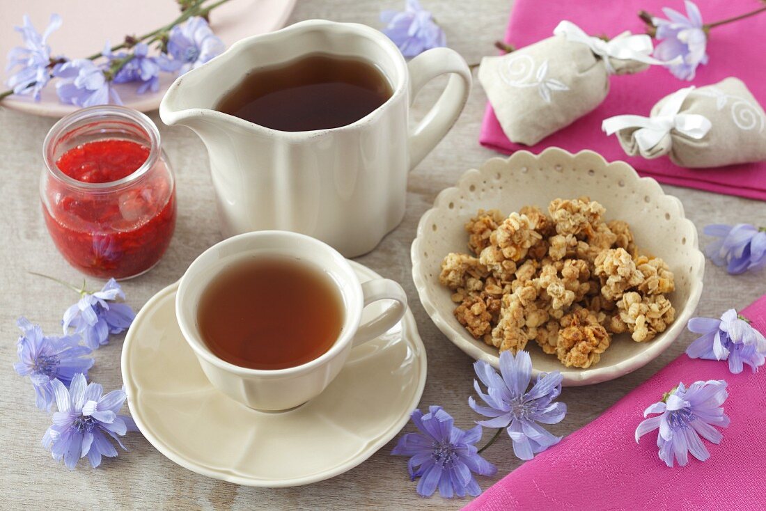 Chicory tea, jam and sweet baked treats